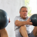 Pilates como terapia para adultos mayores